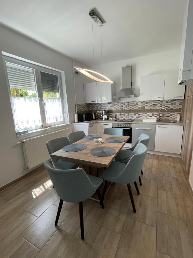 Thermal Next I Weninger Apartman Kiskunhalas Dış mekan fotoğraf